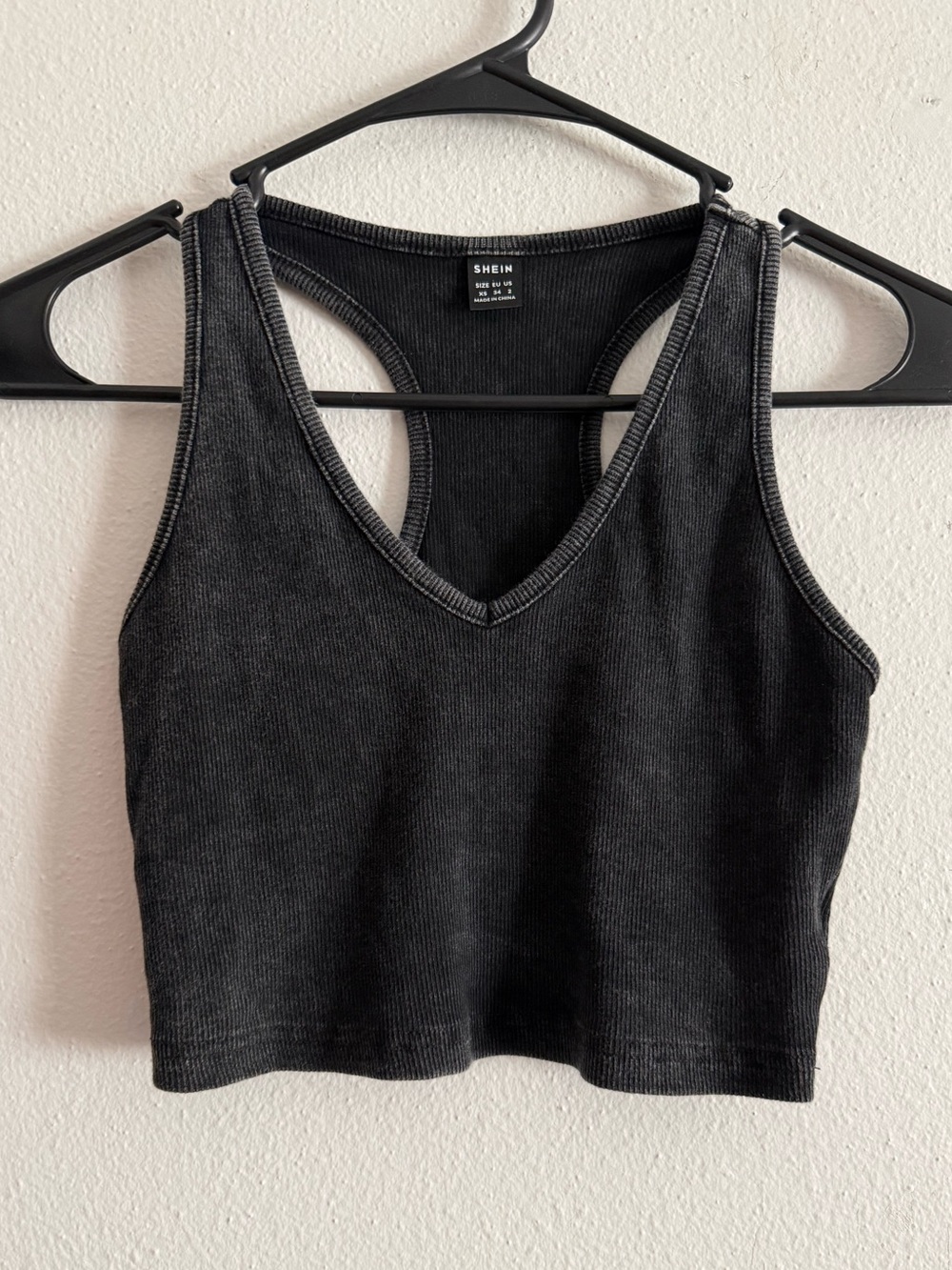 ☀️ SHEIN • Black Acid Wash Ribbed V-Neck Racerback Crop Tank • women’s XS